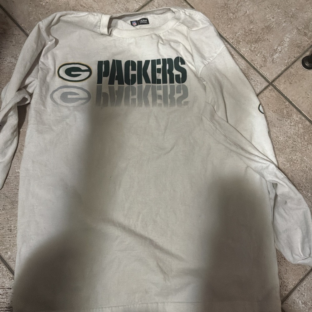 NFL Team Apparel Green Bay Packers White Long Sleeve crew Neck Reflection Logo